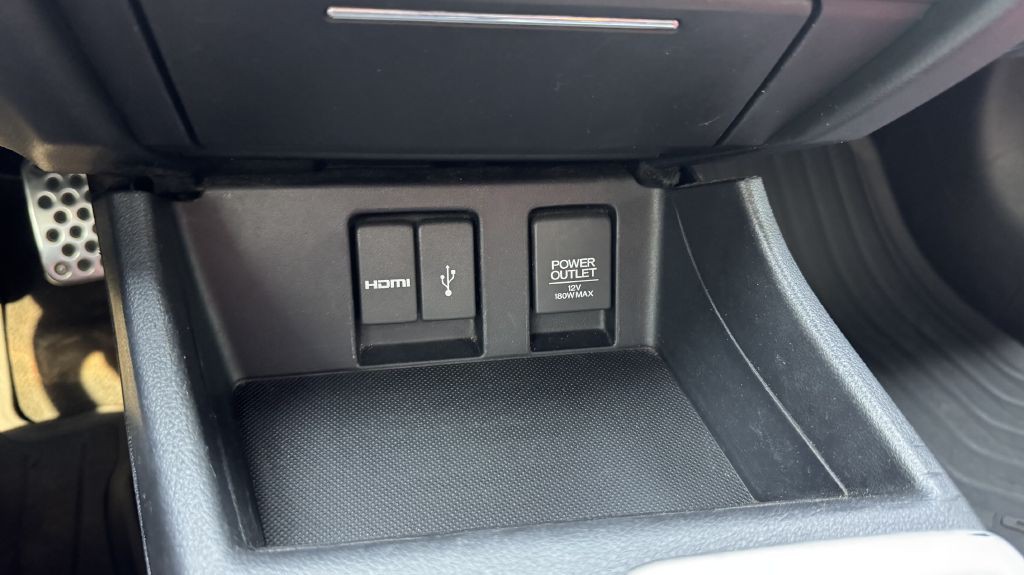 2015 Honda Civic Image 14
