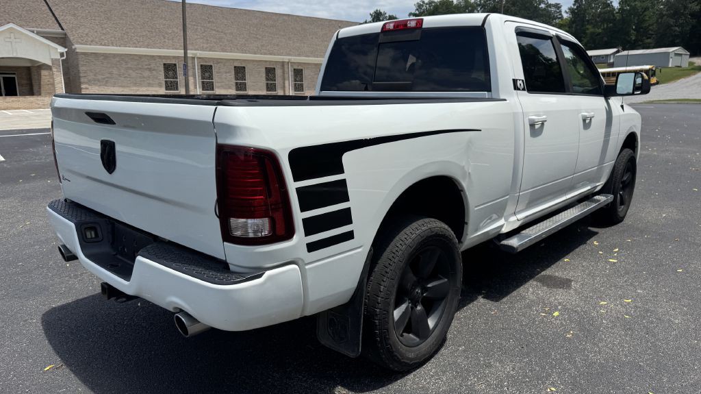 2015 RAM 1500 Image 3