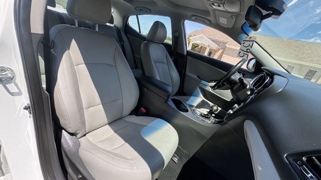 2015 Kia Optima Image 9