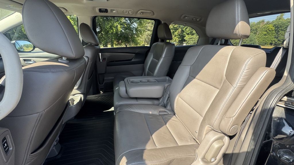 2014 Honda Odyssey Image 6