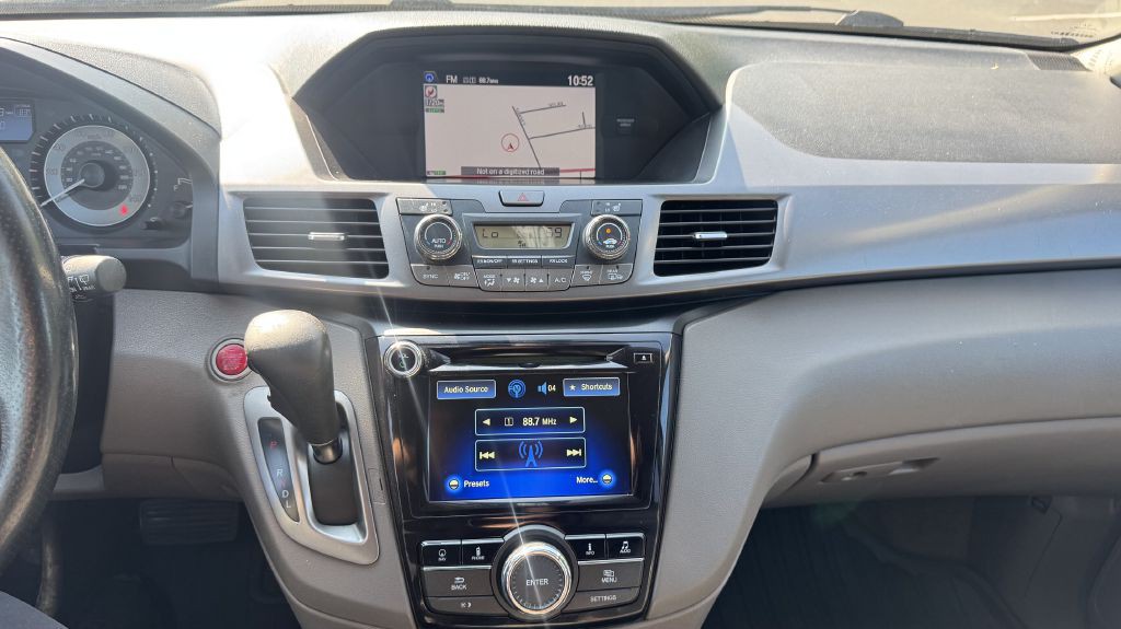 2014 Honda Odyssey Image 13