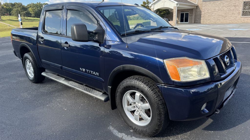 2012 Nissan Titan Image 3