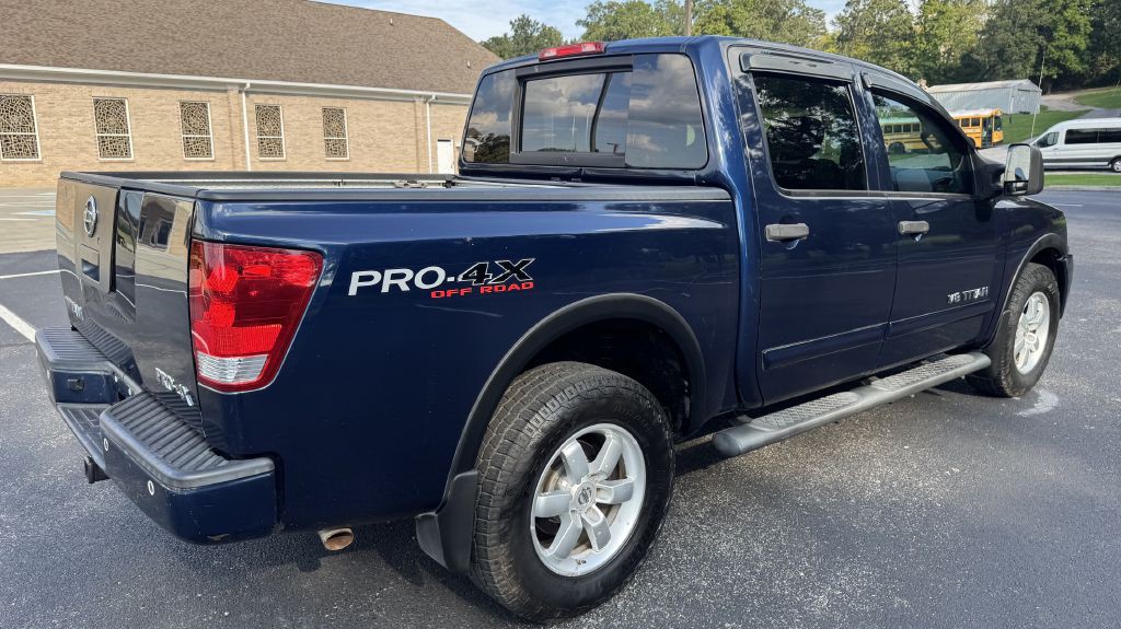 2012 Nissan Titan Image 4