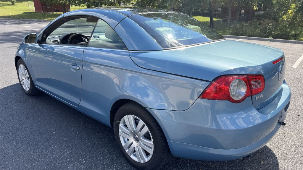 2008 Volkswagen Eos Image 4