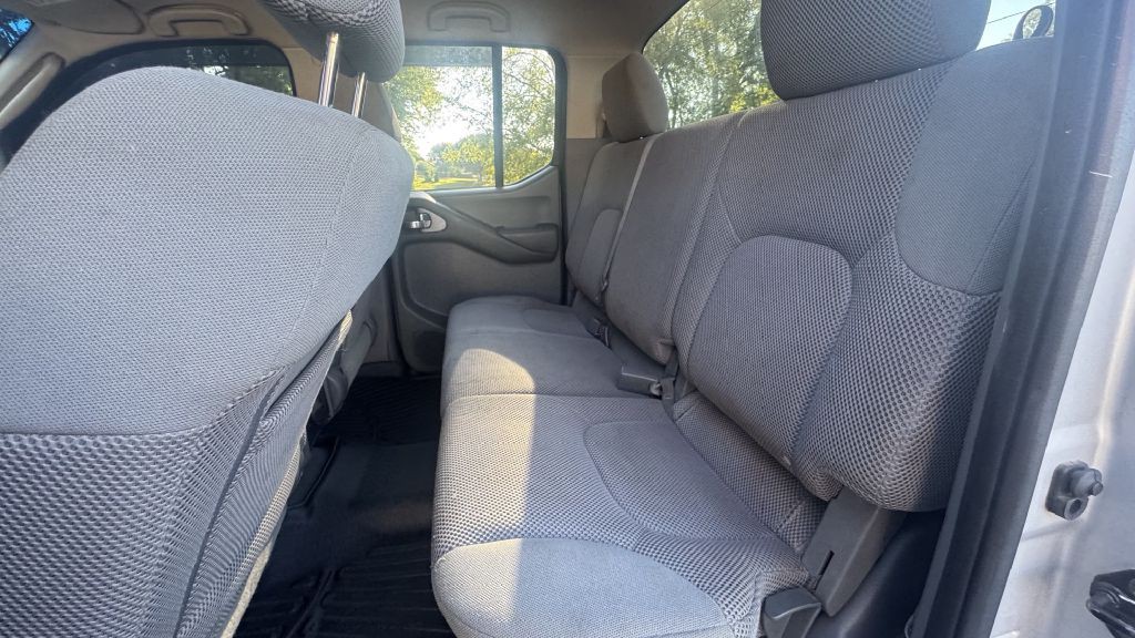 2008 Nissan Frontier Image 6