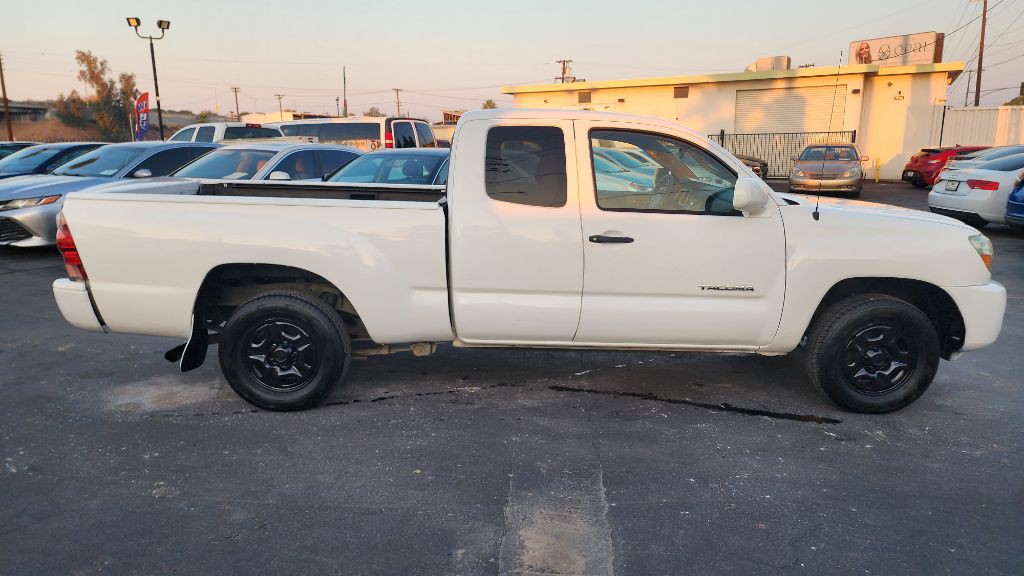 2019 Toyota Tacoma Image 27