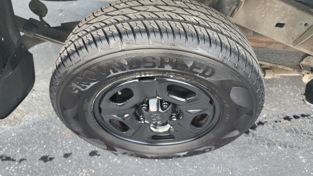 2019 Toyota Tacoma Image 37