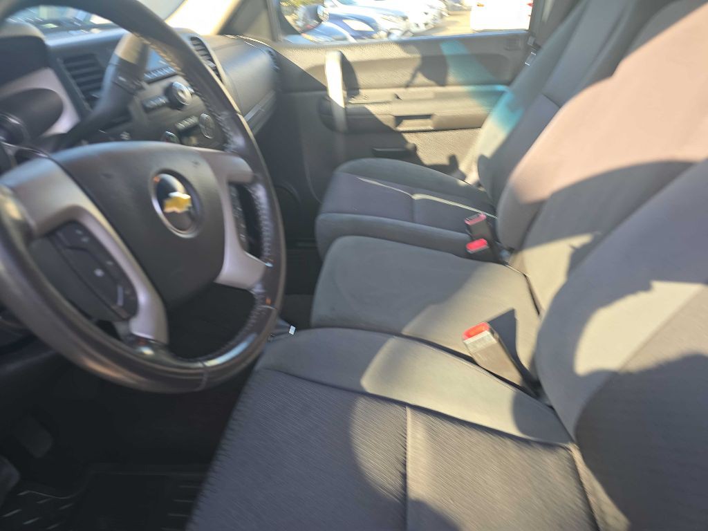 2009 Chevrolet Silverado 1500 Image 11