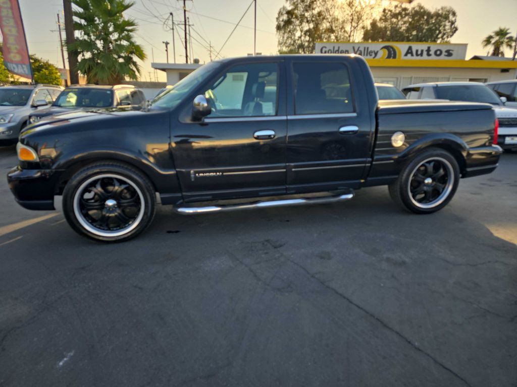 2002 Lincoln Blackwood Image 10