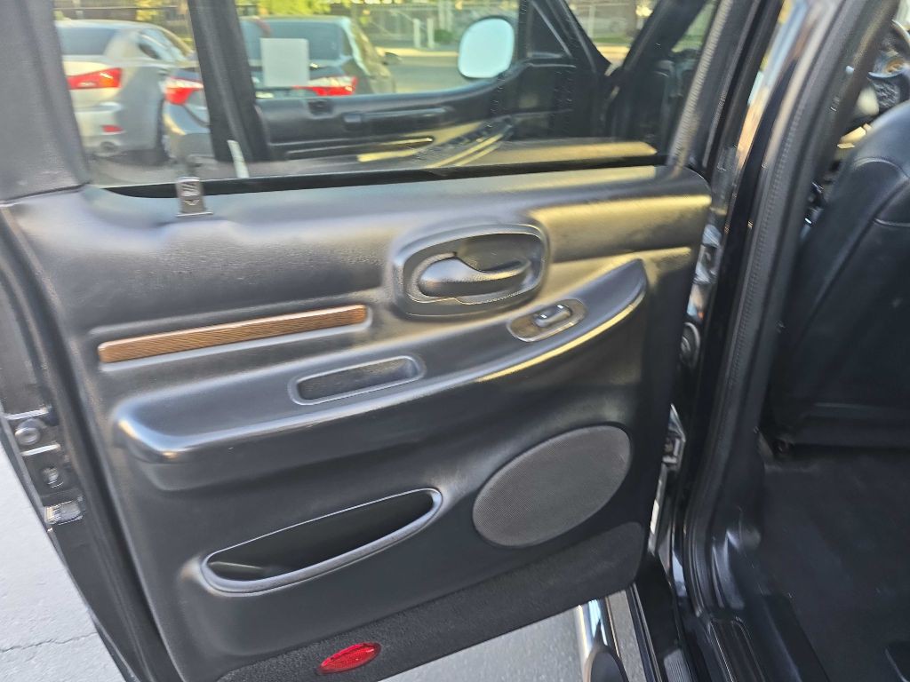 2002 Lincoln Blackwood Image 12