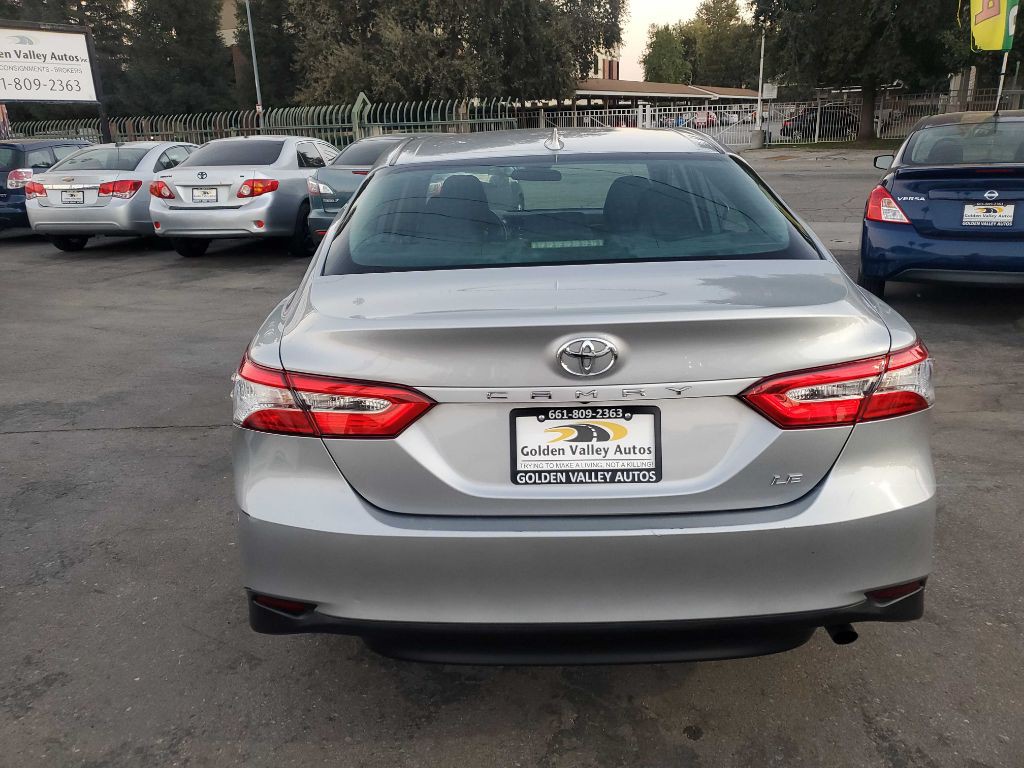 2019 Toyota Camry Image 6