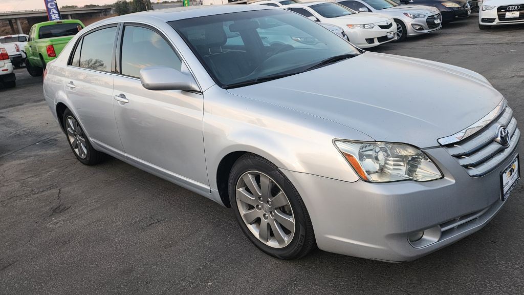 2006 Toyota Avalon Image 7