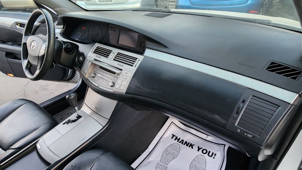 2006 Toyota Avalon Image 15