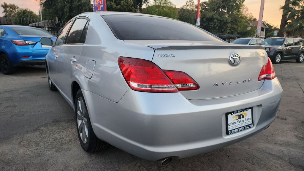2006 Toyota Avalon Image 3