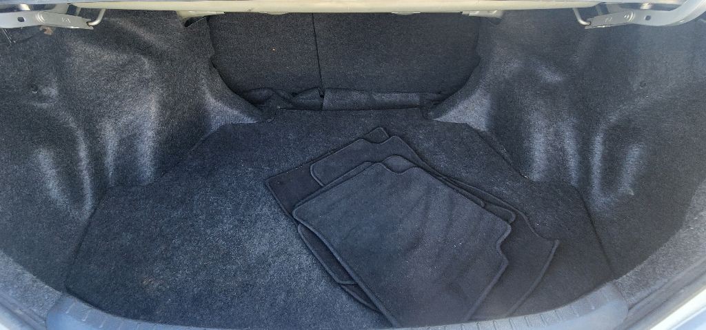 2016 Toyota Corolla Image 16