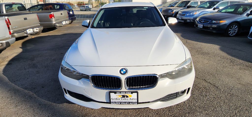 2015 BMW 3 Series Image 8