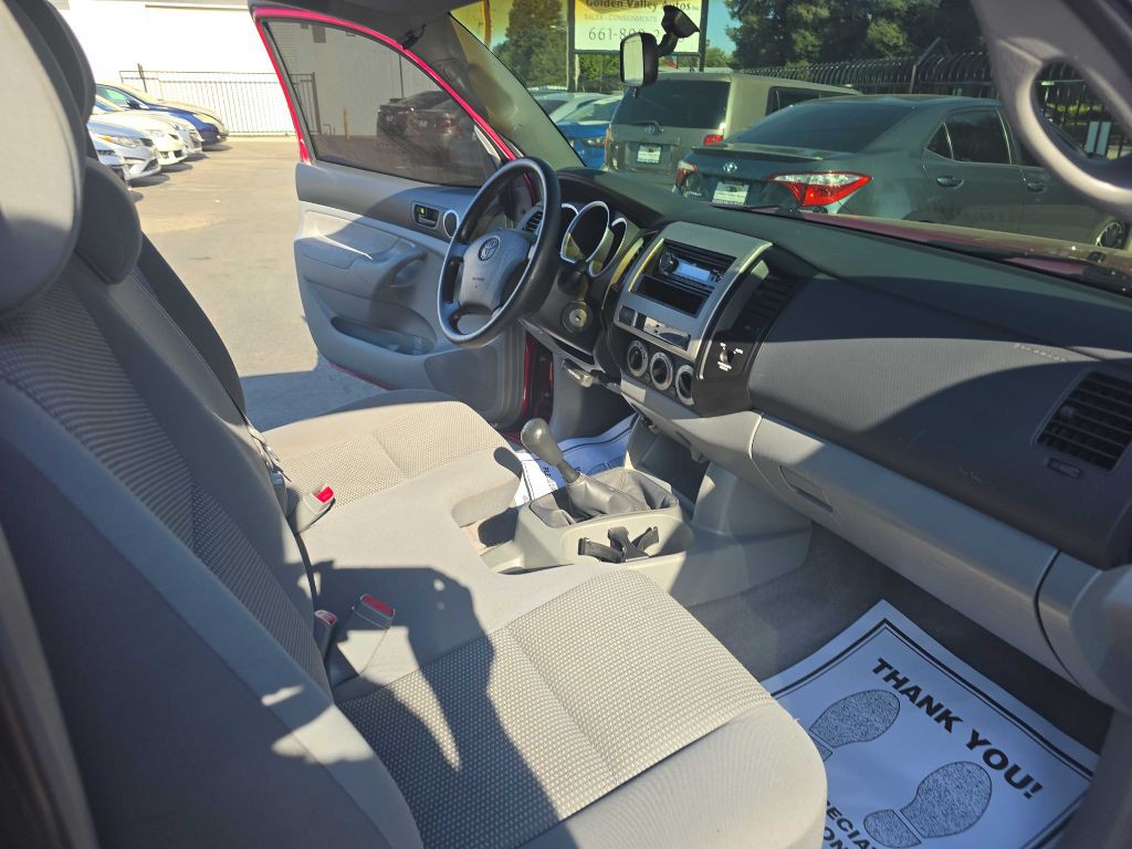 2006 Toyota Tacoma Image 15