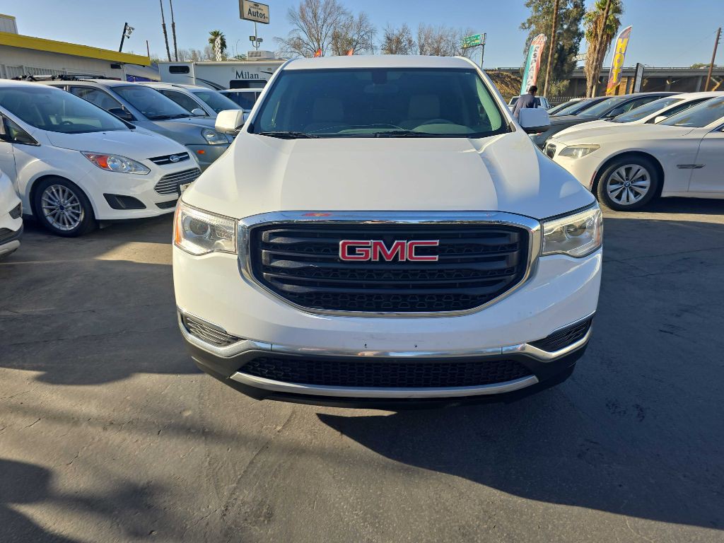 2018 GMC Acadia Image 3