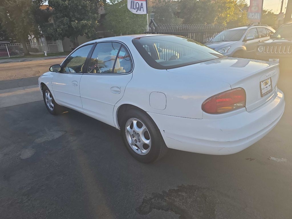 2000 Oldsmobile Intrigue Image 5