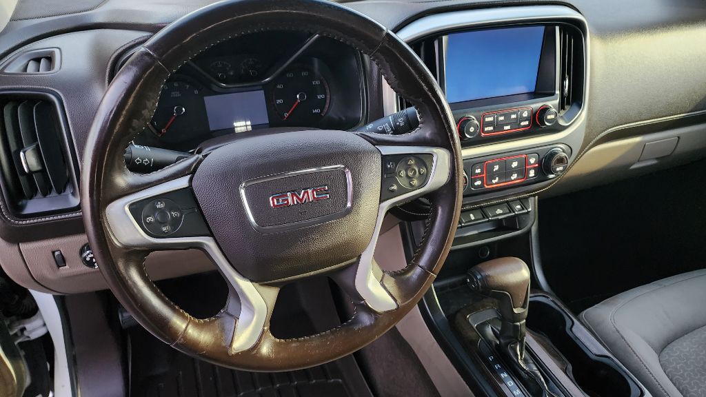 2016 GMC Canyon Image 9