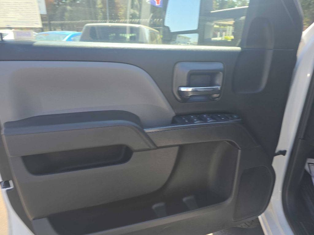 2019 Chevrolet Silverado 1500 Image 6