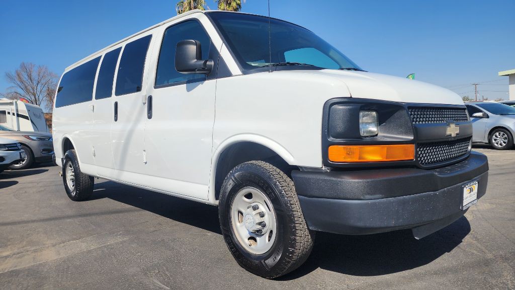 2007 Chevrolet Express Image 8