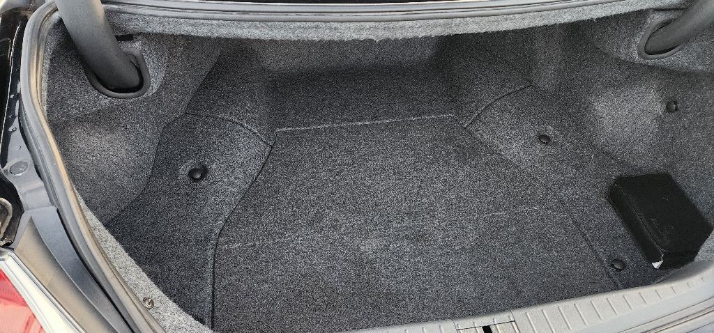 2009 Acura TL Image 17