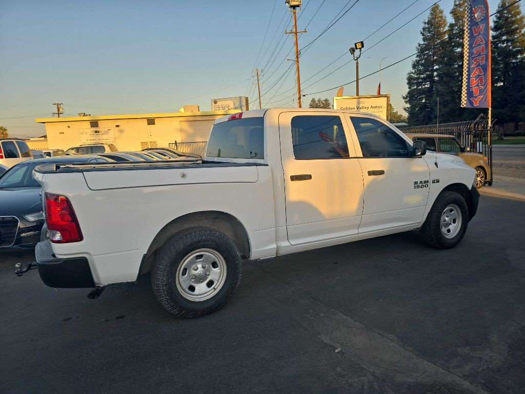 2015 RAM 1500 Image 7