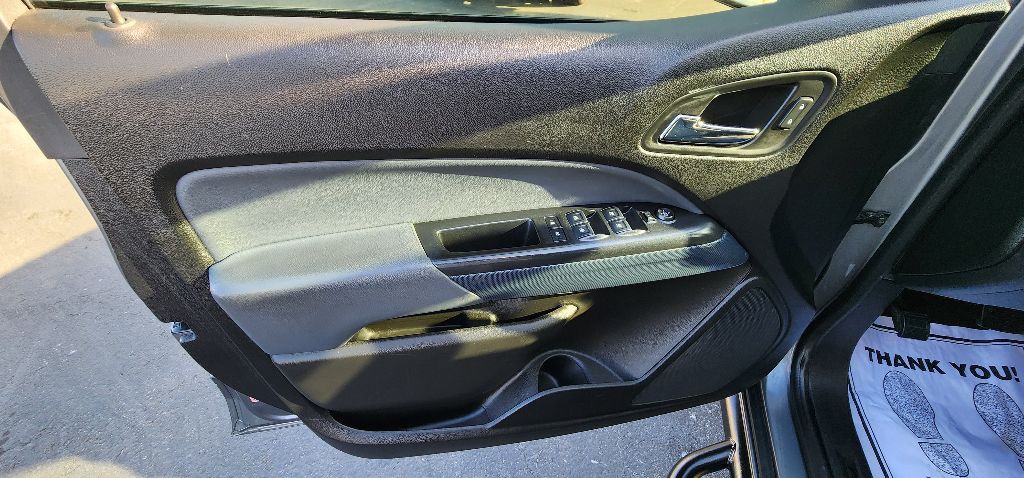 2018 Chevrolet Colorado Image 12