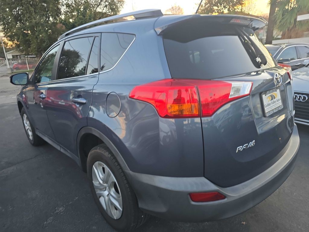 2014 Toyota Rav4 Image 6