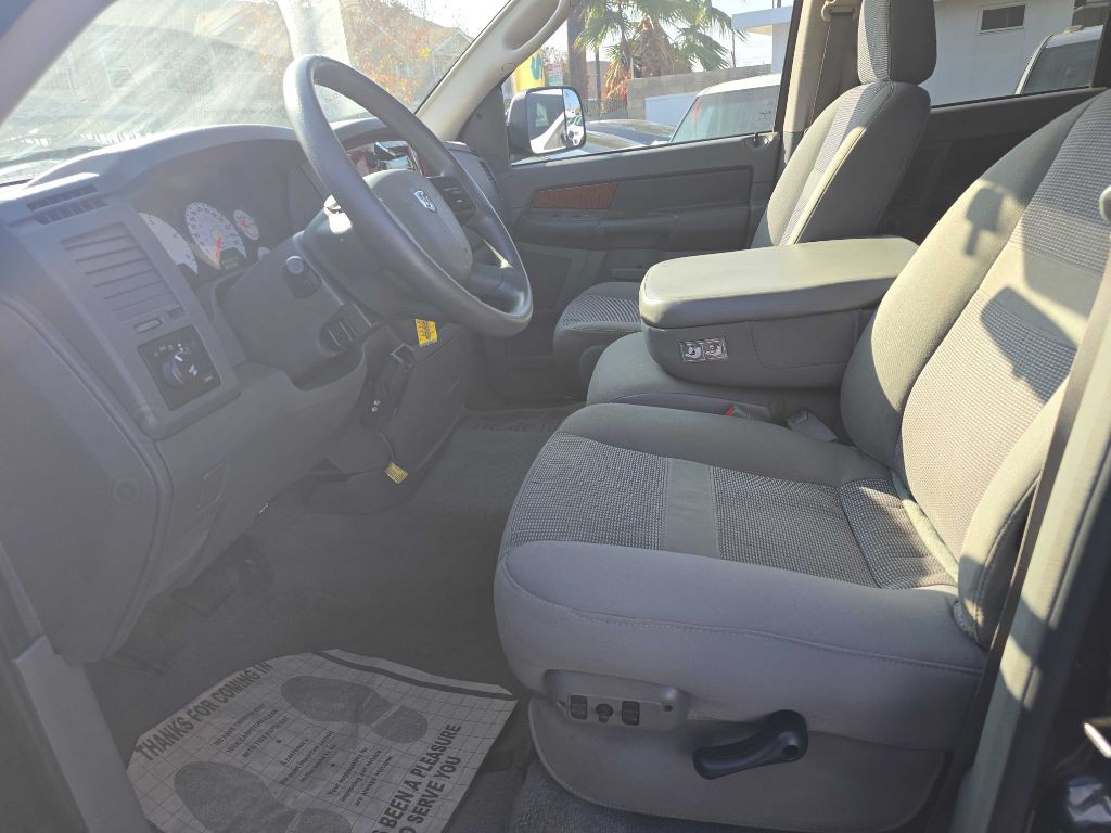 2006 Dodge Ram 2500 Image 9