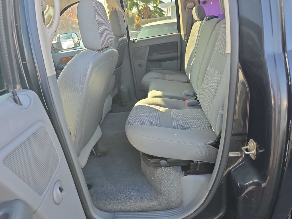 2006 Dodge Ram 2500 Image 13