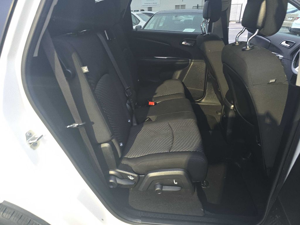 2019 Dodge Journey Image 14
