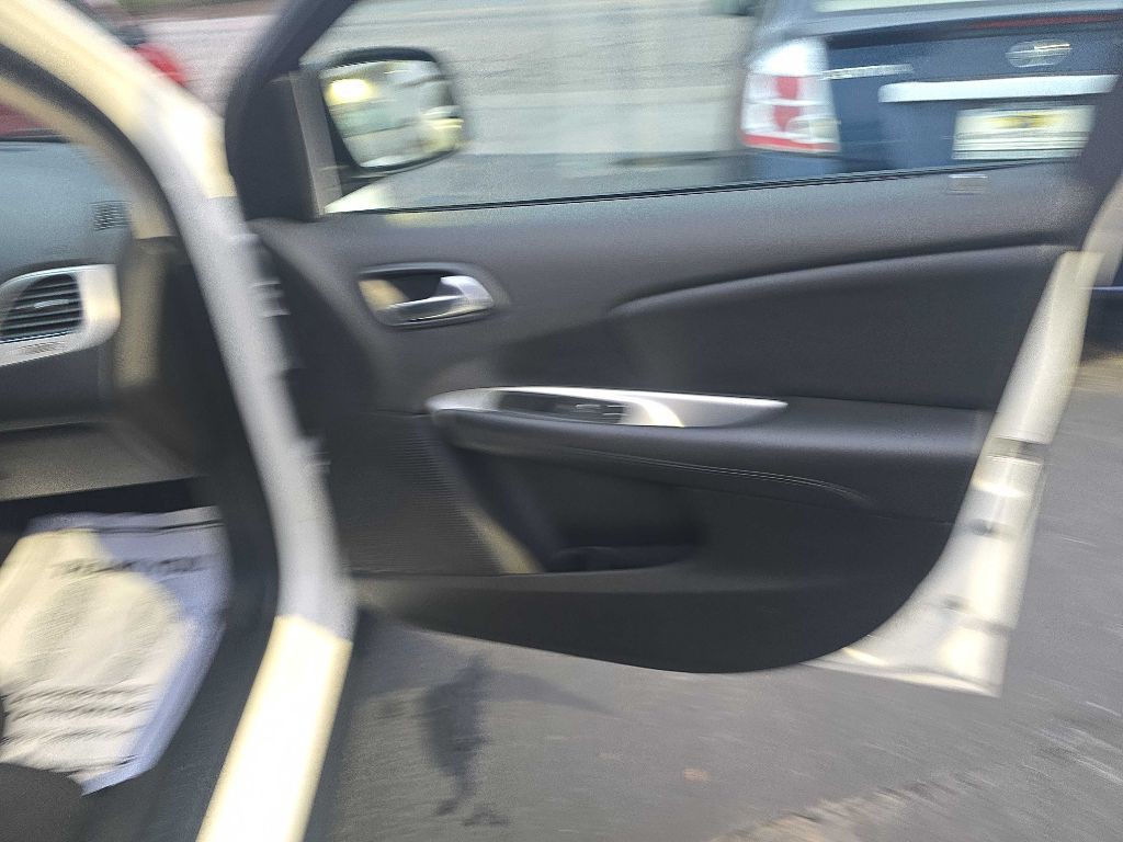 2019 Dodge Journey Image 16