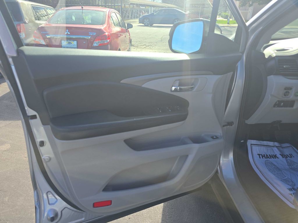 2020 Honda Pilot Image 9