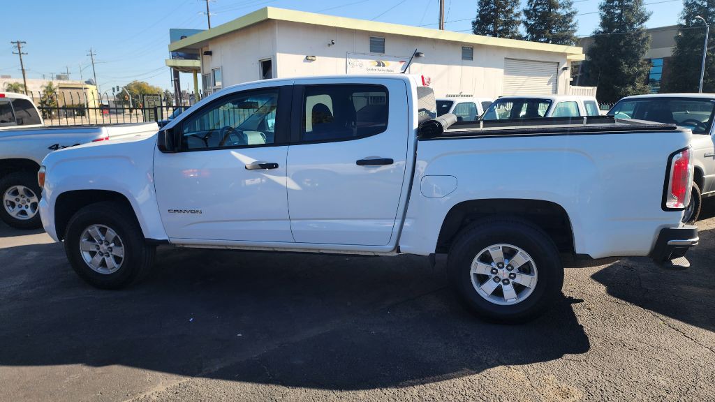 2018 GMC Canyon Image 2