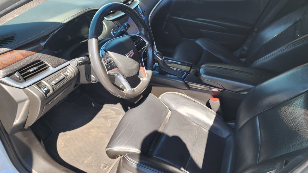 2016 Cadillac XTS Image 12