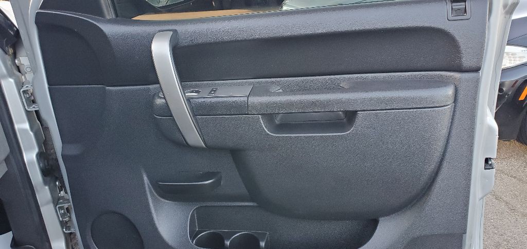 2011 Chevrolet Silverado 1500 Image 23