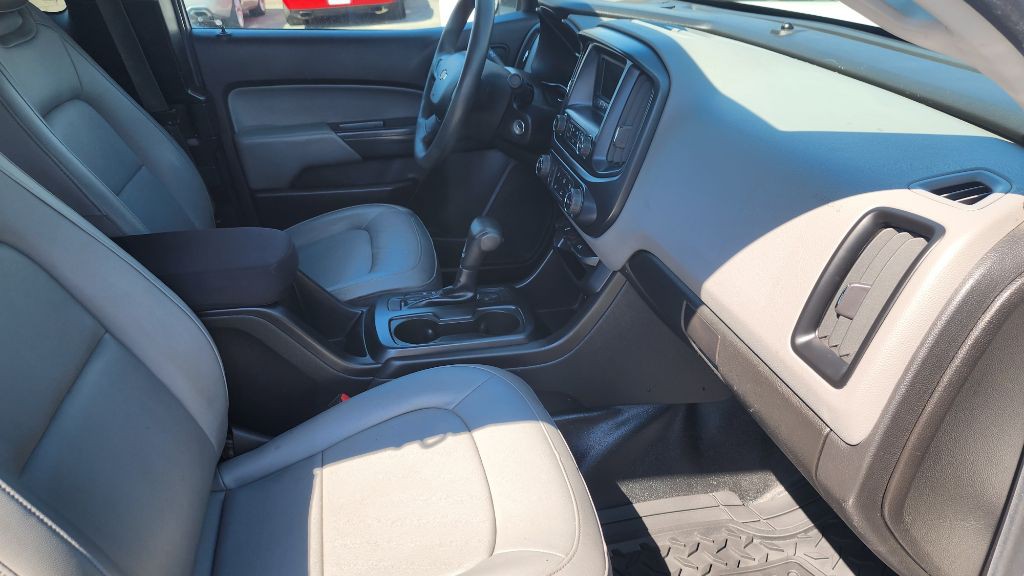 2016 Chevrolet Colorado Image 12
