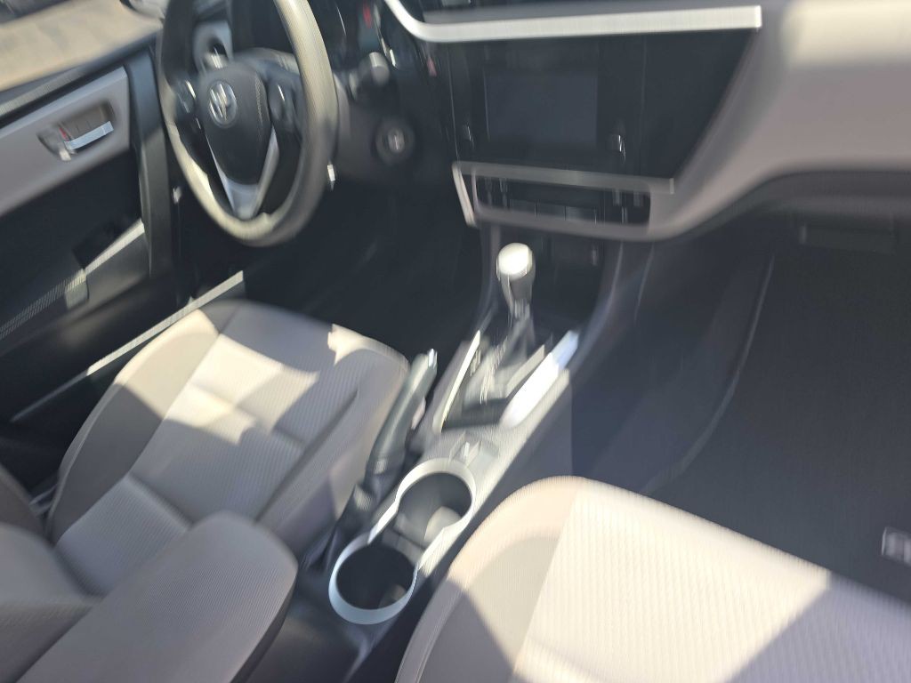 2019 Toyota Corolla Image 16