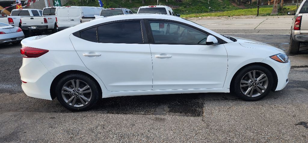 2018 Hyundai Elantra Image 6