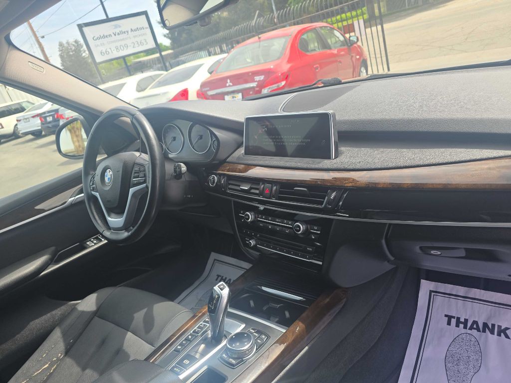2015 BMW X5 Image 18