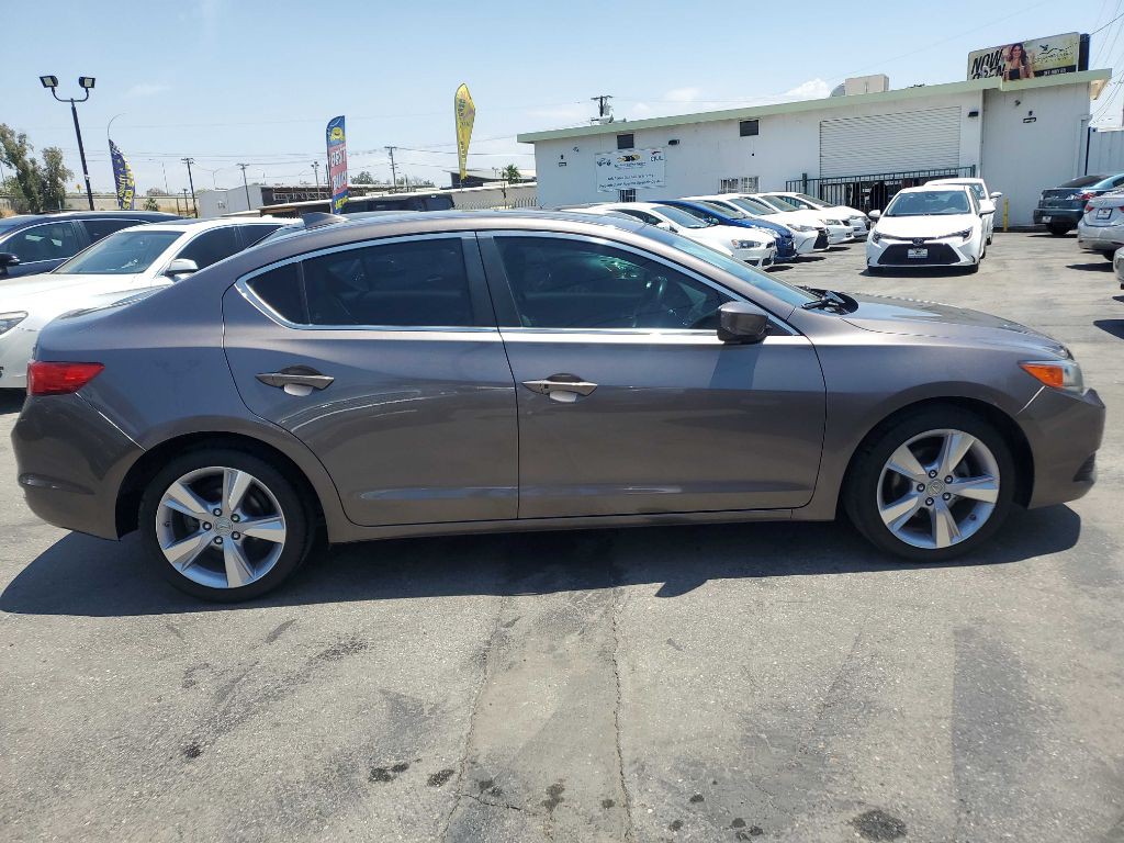 2015 Acura ILX Image 8