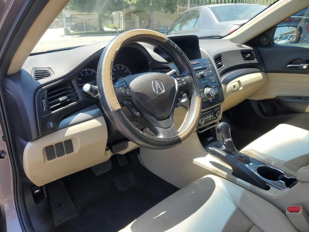 2015 Acura ILX Image 13
