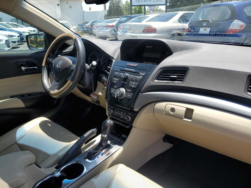 2015 Acura ILX Image 19