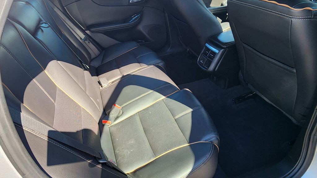 2018 Chevrolet Impala Image 13