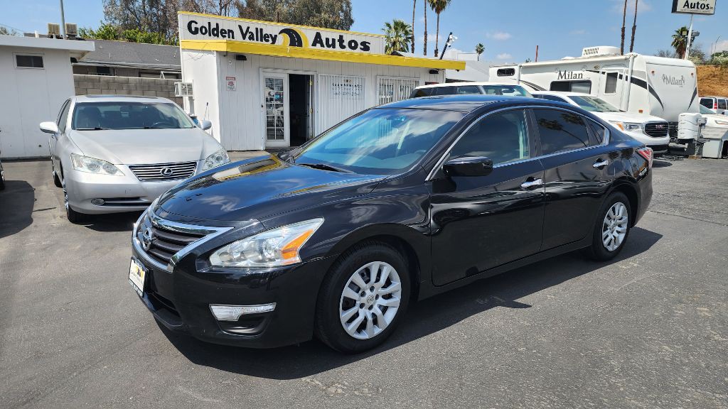 2015 Nissan Altima Image 9