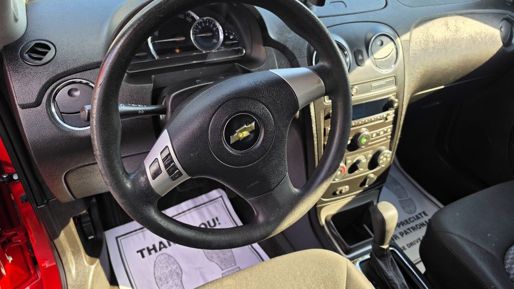 2011 Chevrolet HHR Image 10