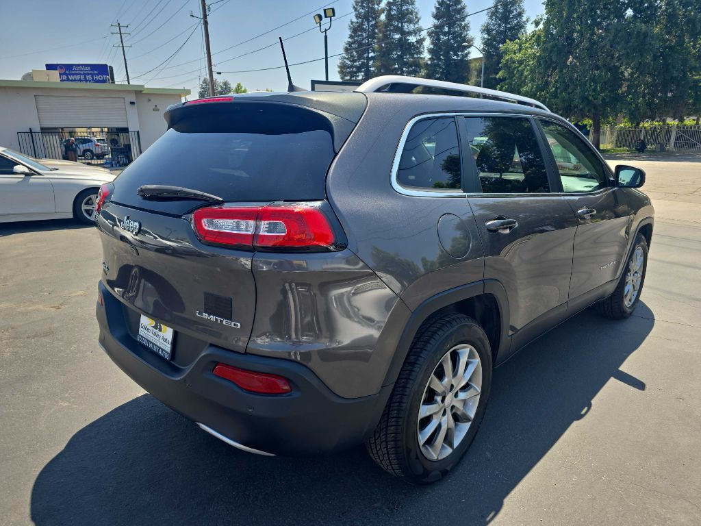 2018 Jeep Cherokee Image 7