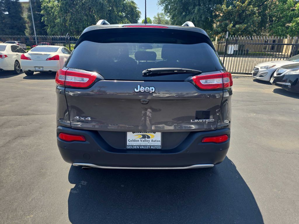 2018 Jeep Cherokee Image 8
